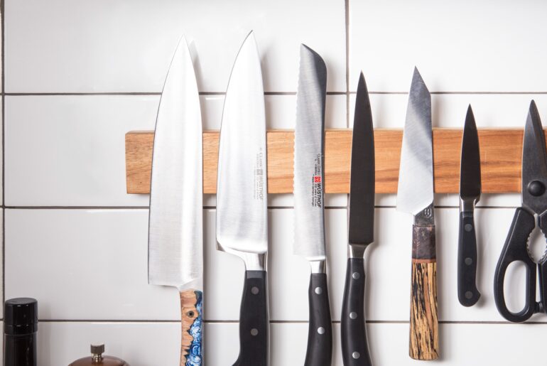 knife storage