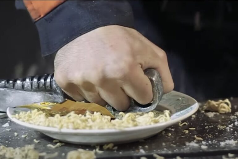 skeleton knife